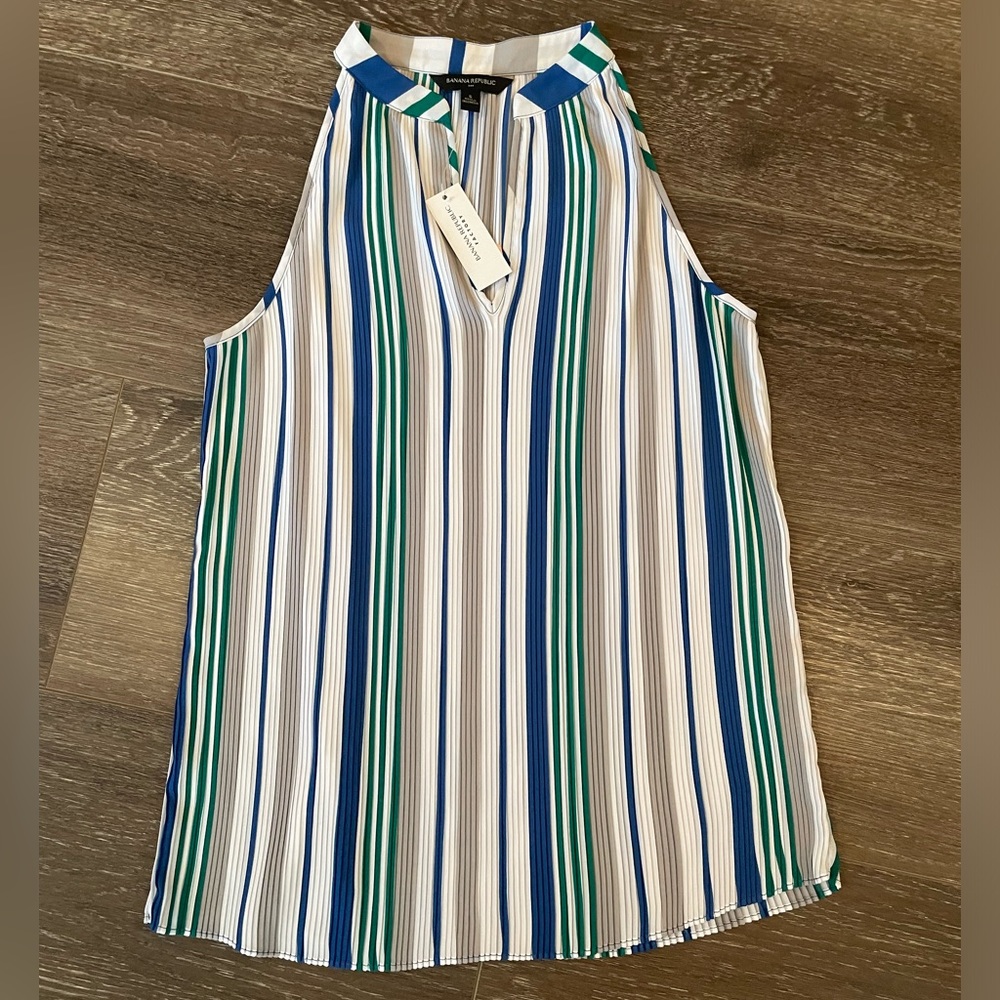 Banana Republic Factory Sz Small, white, green, blue, gray sleeveless blouse NWT